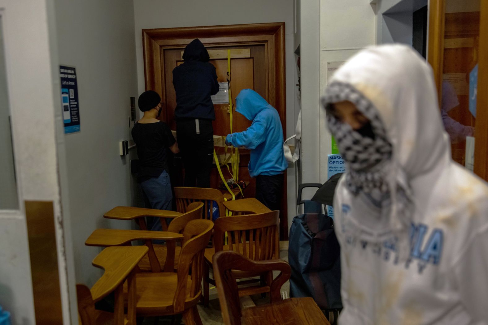 Protesters barricade themselves inside Hamilton Hall, an academic building at Columbia University in New York, on Tuesday, April 30. Dozens of protesters were occupying Hamilton Hall, and law enforcement <a href="index.php?page=&url=https%3A%2F%2Fwww.cnn.com%2Fvideos%2Fus%2F2024%2F05%2F02%2Fcolumbia-university-protest-arrest-bodycam-video-hamilton-hall-miller-ac360-digvid.cnn" target="_blank">later cleared the building</a>.