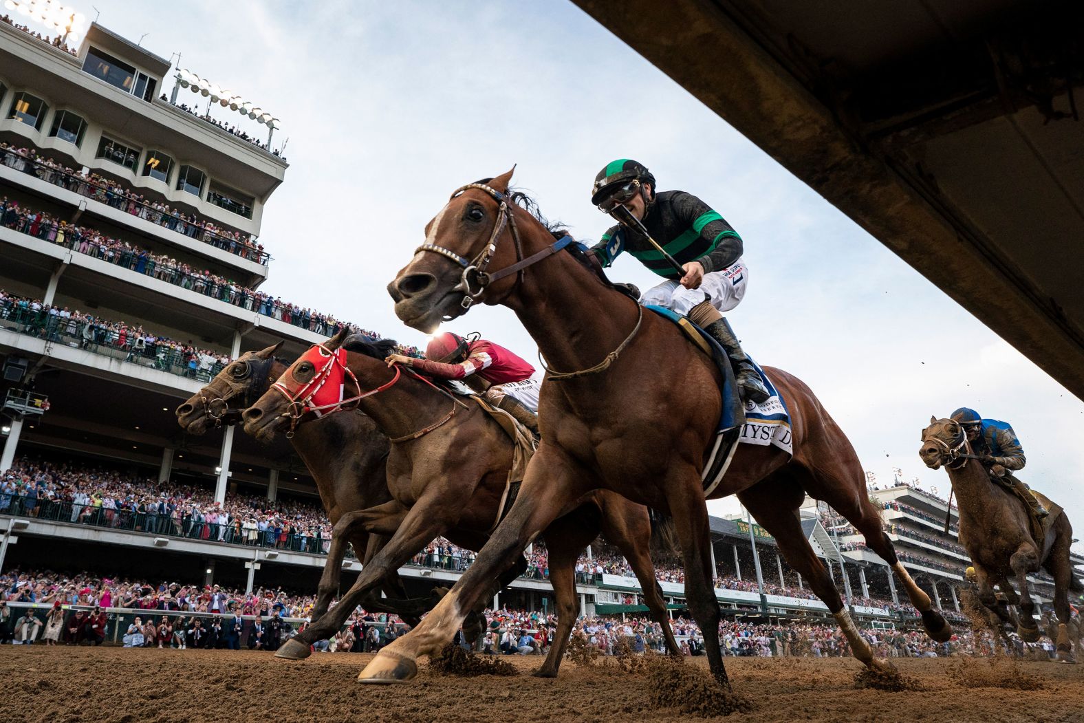 Mystik Dan, with jockey Brian Hernandez Jr., edges out Sierra Leone and Forever Young in a <a href="index.php?page=&url=https%3A%2F%2Fwww.cnn.com%2F2024%2F05%2F04%2Fsport%2Fkentucky-derby-favorites-results-spt-intl%2Findex.html" target="_blank">rare three-horse photo finish</a> at the Kentucky Derby on Saturday, May 4. It was the 150th running of the race.