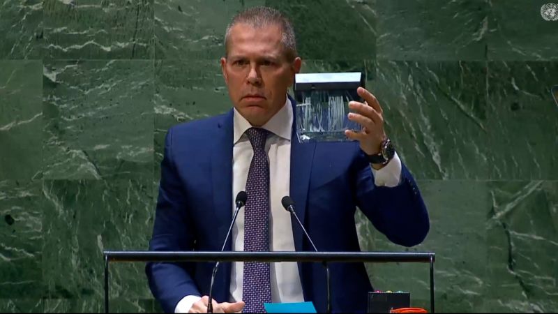 Israeli ambassador shreds UN document in angry speech | CNN