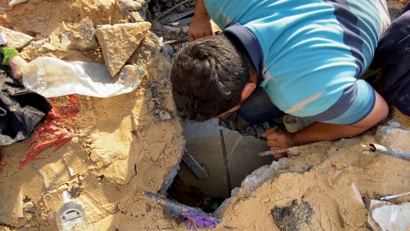 Gazans search for loved ones buried deep in rubble after Israeli airstrikes | CNN