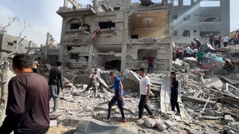 Video shows aftermath of Israeli strike on Gaza neighborhood