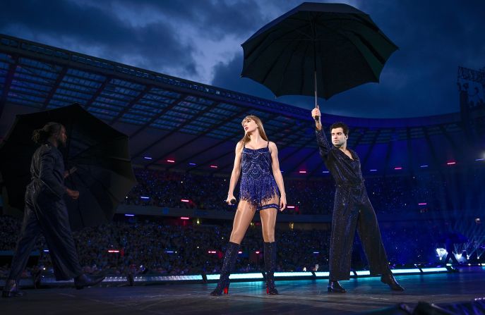 Swift performs "Midnight Rain" in Edinburgh, Scotland, in June 2024. 