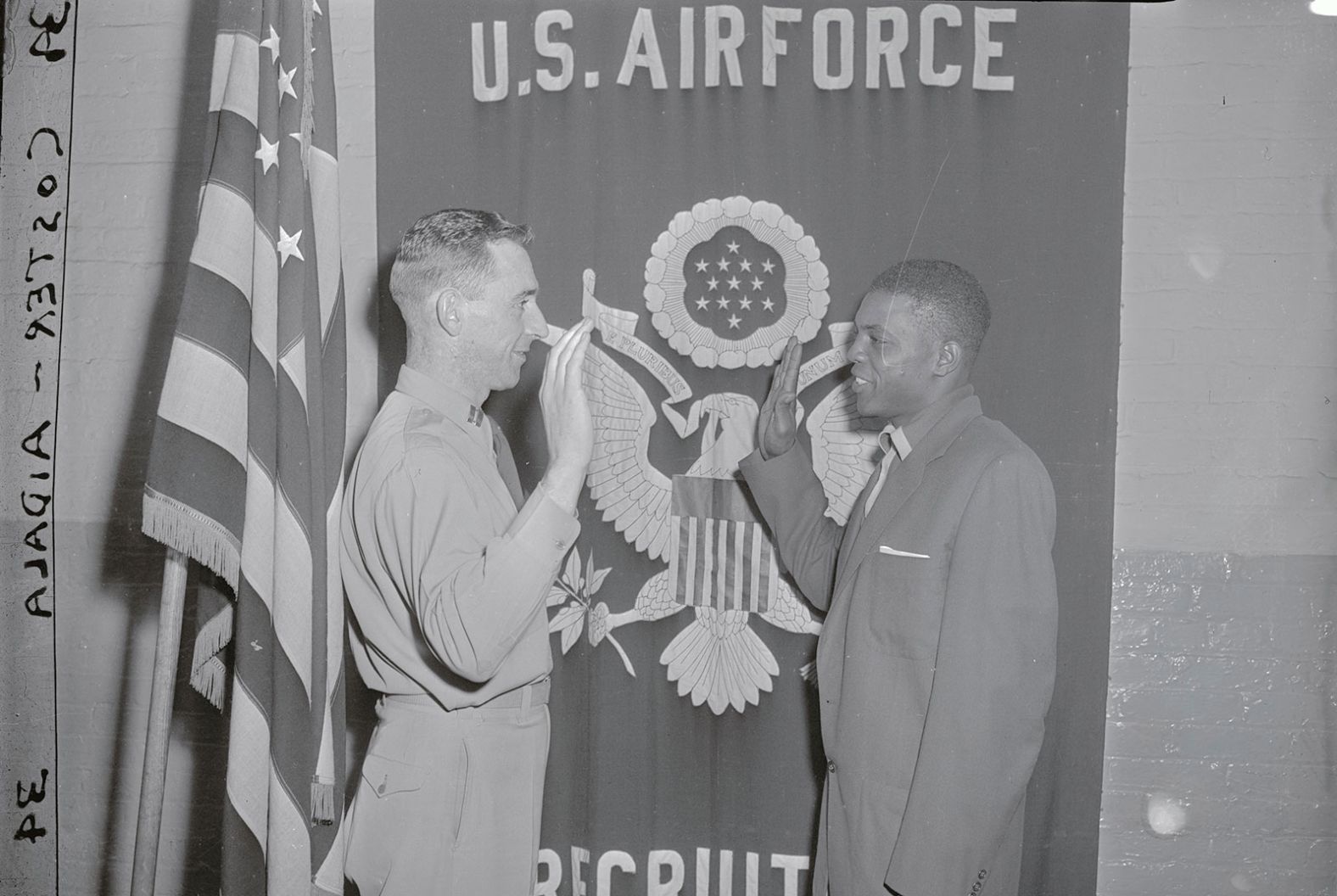 Mays is sworn into the US Army by Capt. William F. Donegan on May 19, 1952. One year into his Major League career, after having won the National League Rookie of The Year in 1951, Mays joined the Army. He served from 1952 to 1954. 