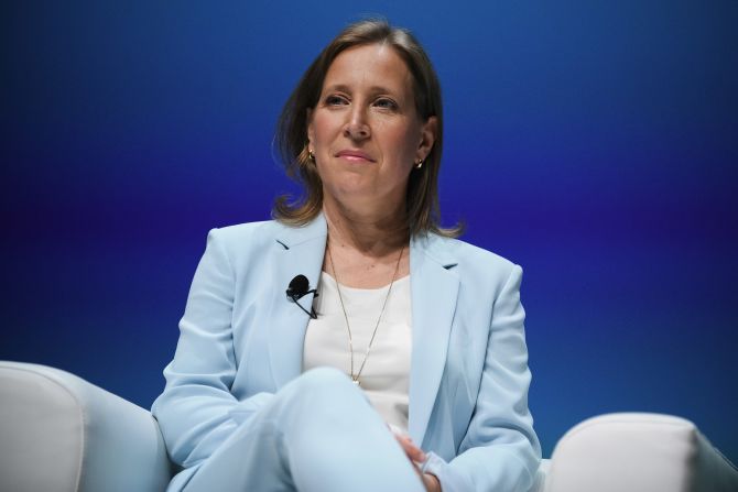 Former YouTube CEO <a  target="_blank">Susan Wojcicki</a>, a tech pioneer who was one of Google's earliest employees, died after living with lung cancer for two years, her husband announced on August 9. She was 56.