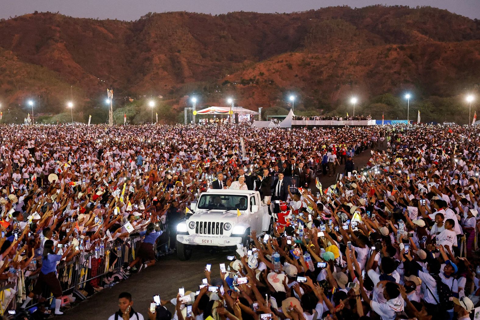 Pope Francis greets people from a car after <a href="https://www.chinalucky8.com/2024/09/09/asia/pope-francis-east-timor-intl-hnk/index.html" target="_blank">leading a Holy Mass</a> at the Esplanade of Tasi Tolu in Dili, East Timor, on September 10, 2024.<br />