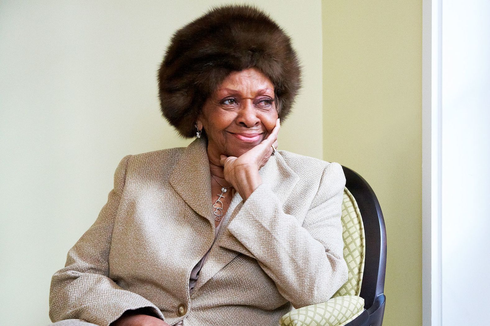 <a href="https://www.cnn.com/2024/10/07/entertainment/cissy-houston-death" target="_blank">Cissy Houston</a>, Grammy-winning singer and mother of Whitney Houston, died at the age of 91, according to a representative of Whitney Houston's estate on Monday, October 7.