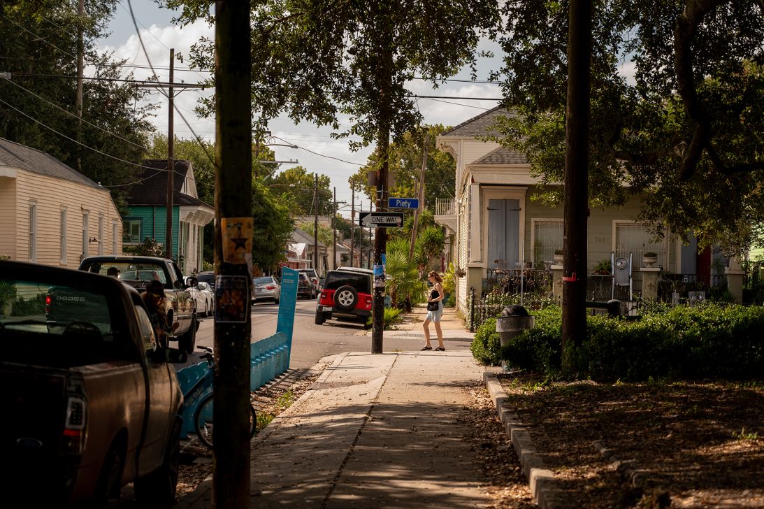 Bywater is easily explored on foot. Creole cottages and shotgun houses line the residential streets.