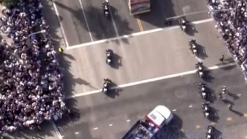 
                            Around 250,000 people celebrate Dodgers win in Downtown LA | CNN