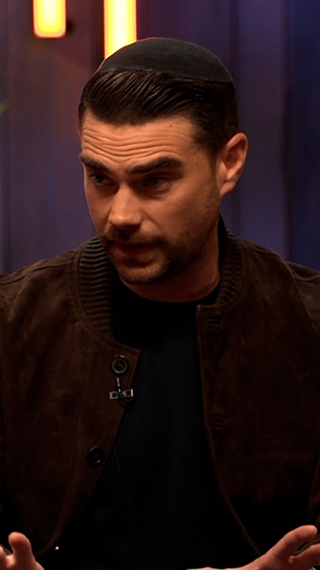 251104_livestream mb edit 3.00_00_25_27.Still002.jpg