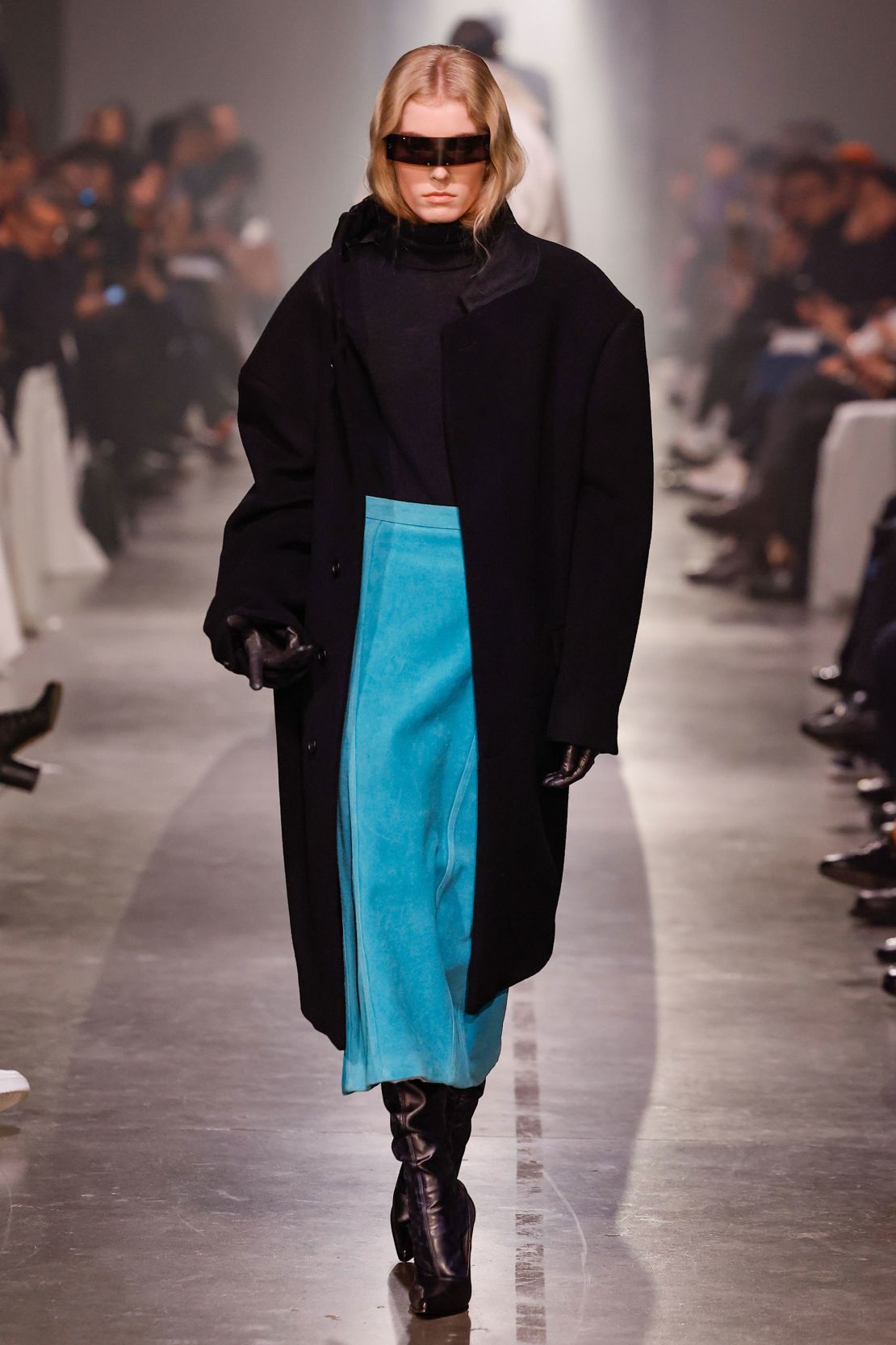 MM6 Maison Margiela's Fall-Winter 2025 show featured strong shoulders and oversized coats.