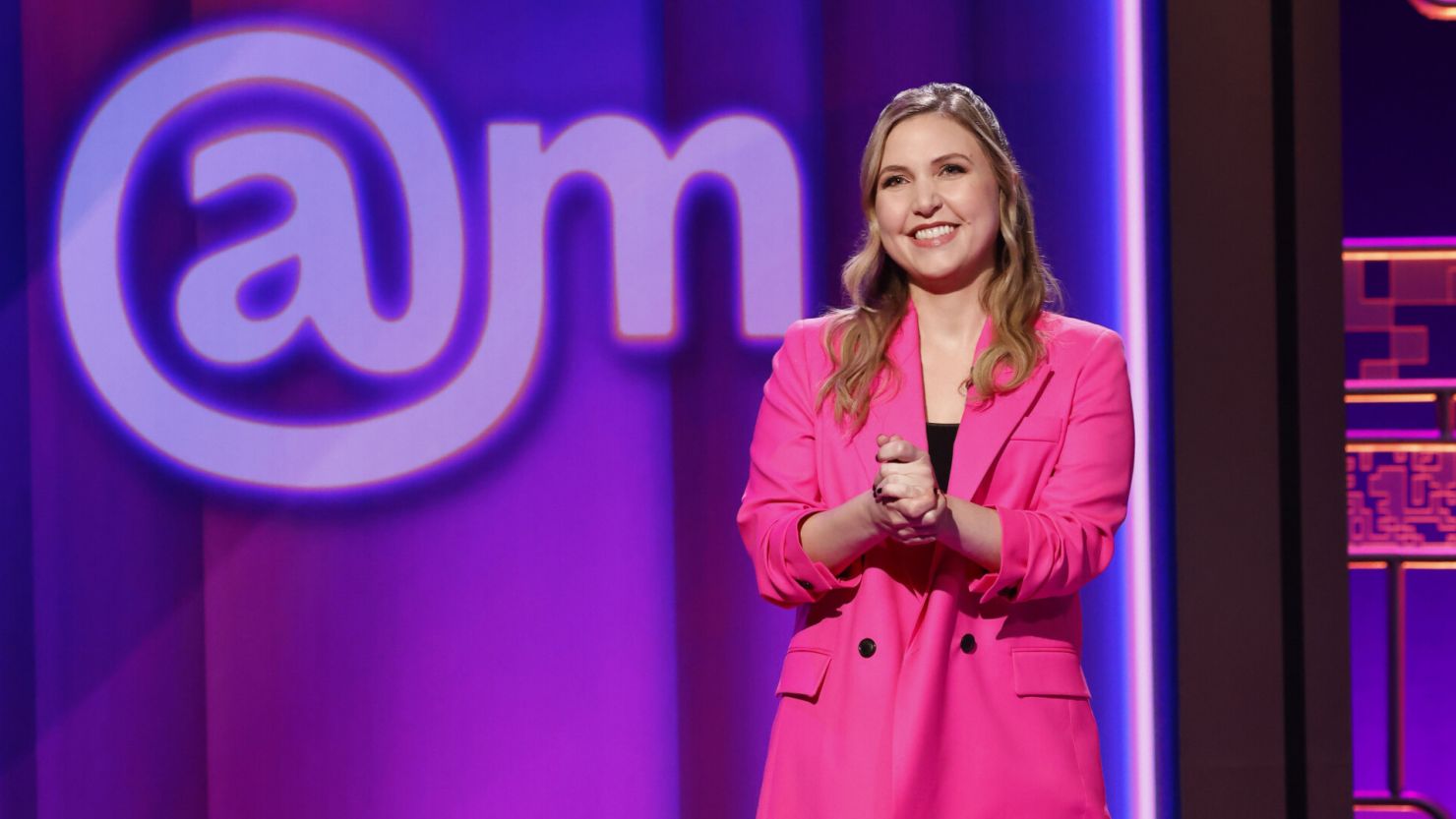 Stand-up comedian Taylor Tomlinson is the host of "After Midnight," a new CBS late night show.