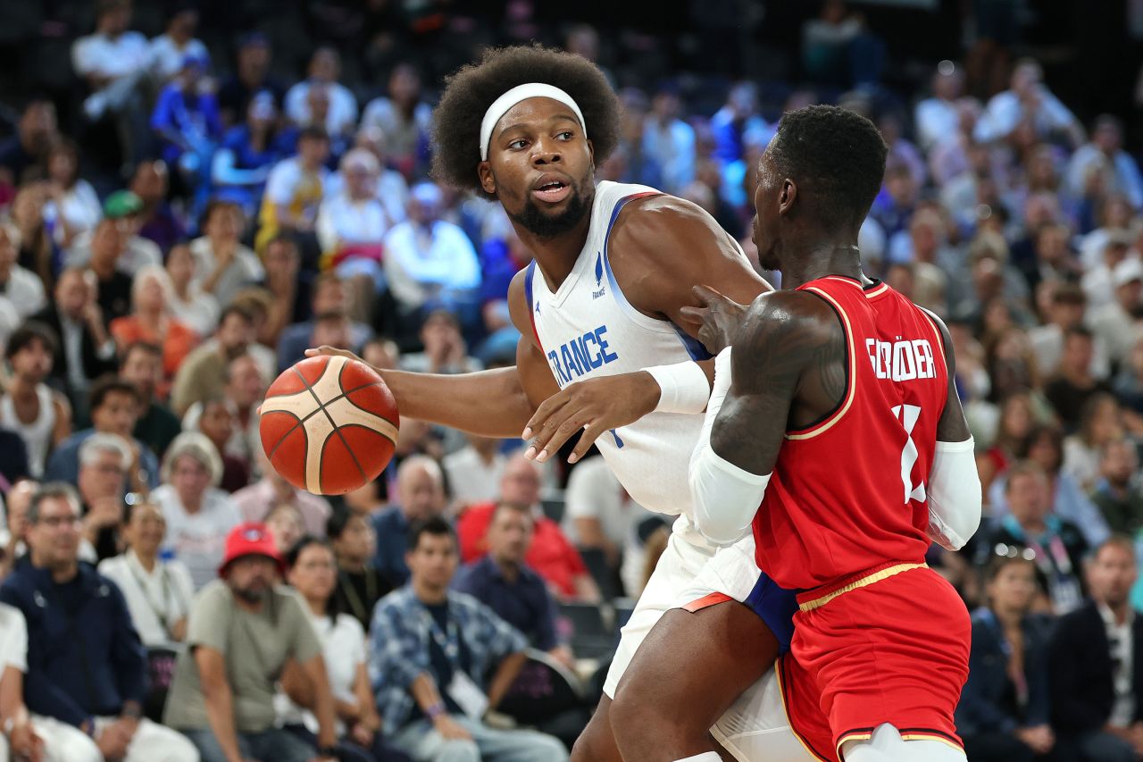 Dennis Schroder of Germany defends Guerschon Yabusele of France during their semifinal match on Thursday.