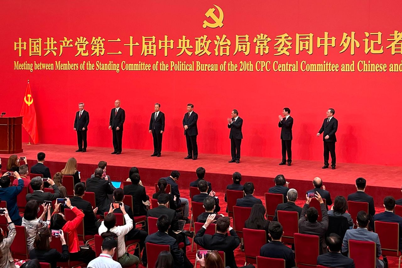 Karu Overtreffen Ontcijferen Live updates: China's Xi Jinping unveils Communist Party's Politburo  Standing Committee leaders | CNN