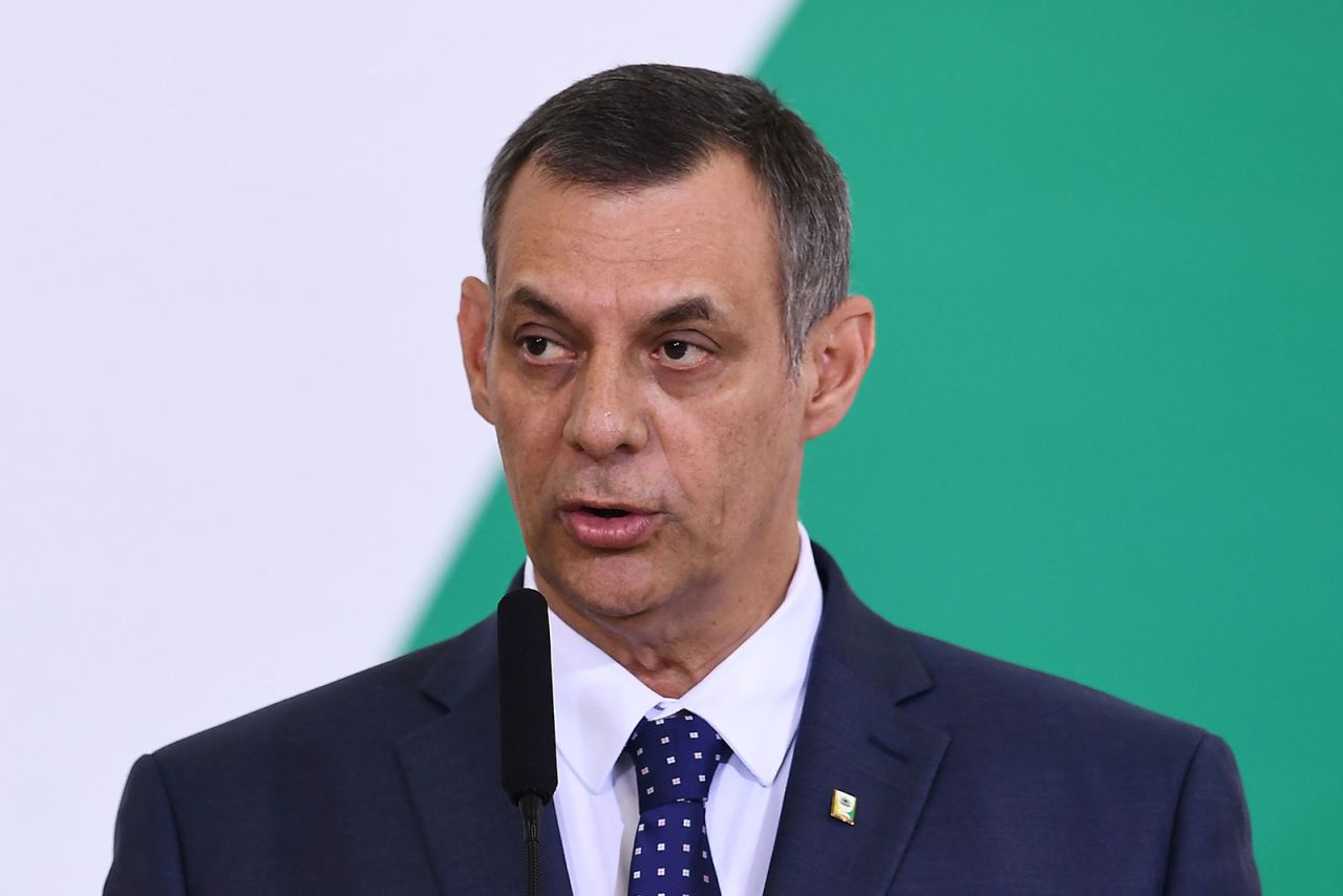 Brazilian presidency spokesman Otavio Rêgo Barros speaks at the Planalto Palace in Brasilia, on April 11, 2019.?