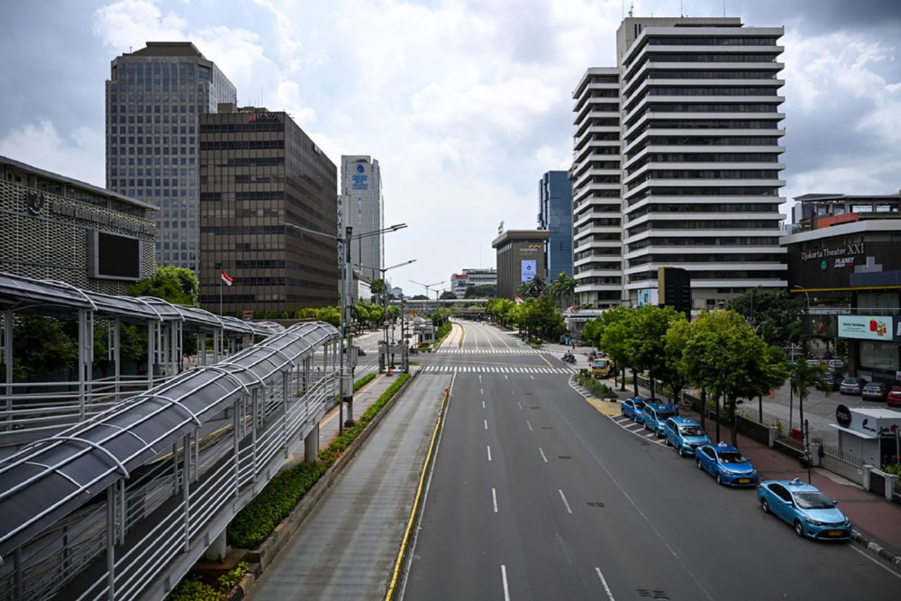 An empty main road is seen on the first day of Ramadan in Jakarta on April 24 during a partial lockdown amid concerns over the coronavirus outbreak. 