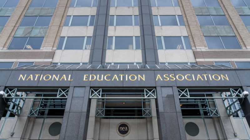 Largest teachers’ union in the US endorses proposal that would cut ties with the Anti-Defamation League | CNN