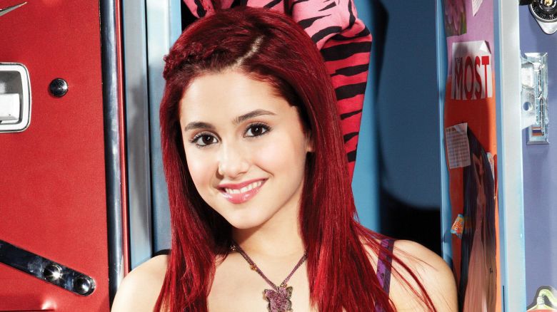 ARIANA GRANDE in VICTORIOUS (2010)