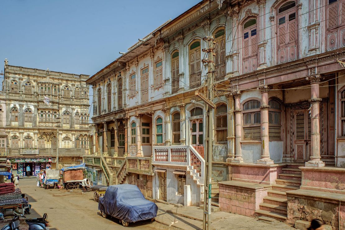 The narrow houses were built in rows and sometimes reach three or four stories high.