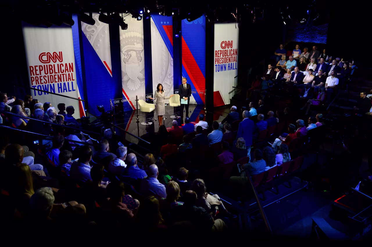 Haley and Tapper participate in the town hall.