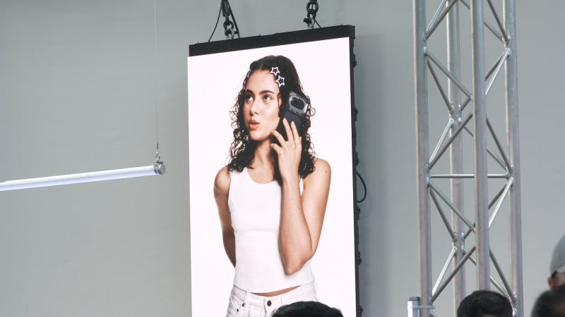 cnn.com - Sandy Thin - Is Nothing the next big thing in smartphones? | CNN Business