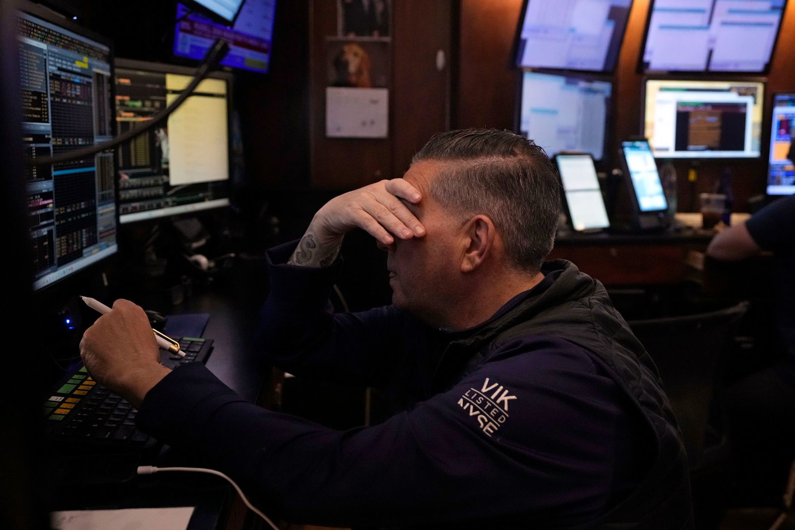 Trader Jonathan Mueller works on the floor of the New York Stock Exchange on Friday, August 2. <a href="index.php?page=&url=https%3A%2F%2Fwww.cnn.com%2F2024%2F08%2F02%2Finvesting%2Ffriday-stocks-jobs-report%2Findex.html">Stocks tumbled after a disappointing jobs report</a>.