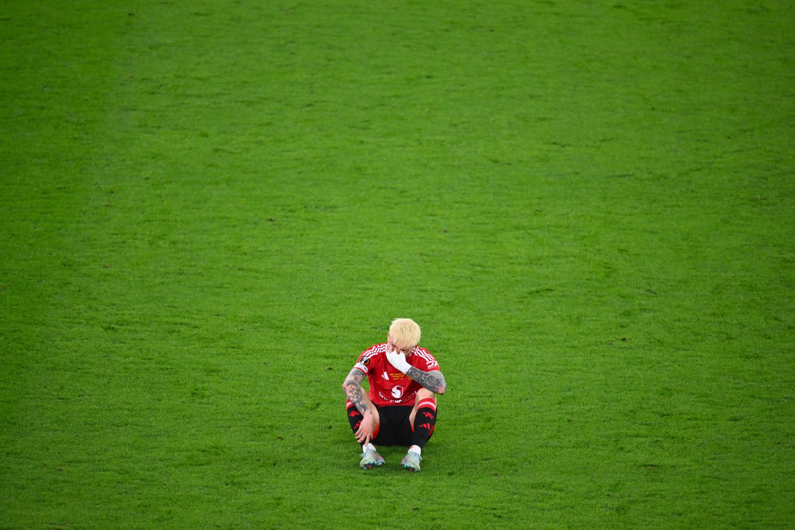 Manchester United's Alejandro Garnacho reacts after the <a href="https://www.cnn.com/2025/05/21/sport/tottenham-win-europa-league-manchester-united-spt">Europa League final loss to Tottenham</a> on Wednesday, May 21.