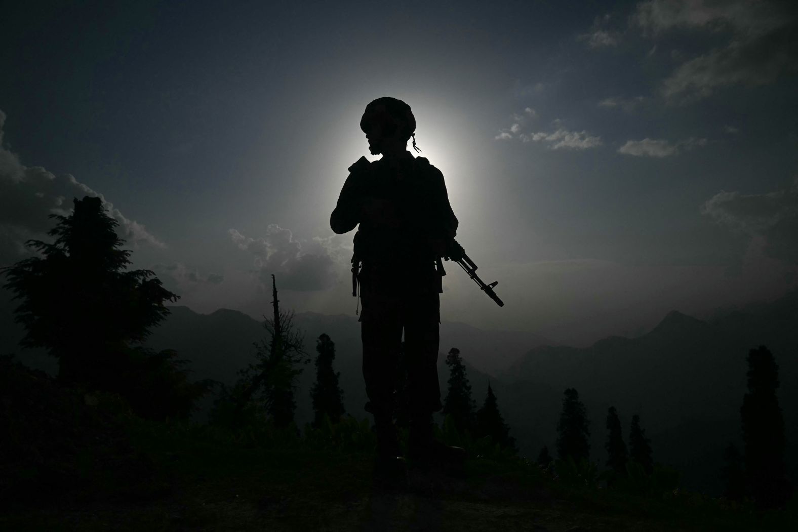 An Indian army soldier stands guard near the Line of Control in the Kashmir region on Monday, May 19. <a href="https://www.cnn.com/2025/05/15/world/gallery/photos-this-week-may-8-may-15">See last week in 33 photos</a>.