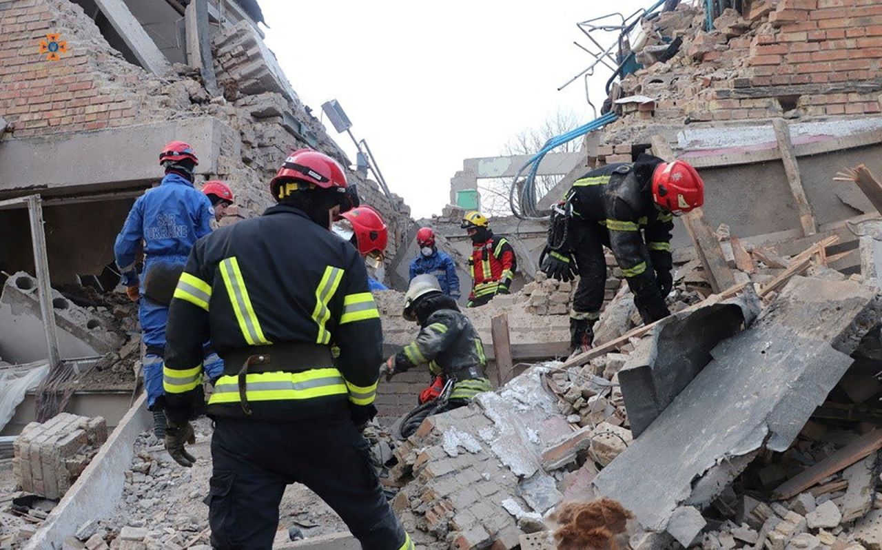 Rescuers work at a site of damaged building in the town of?Rzhyshchiv, in Kyiv region, Ukraine, on March 22.