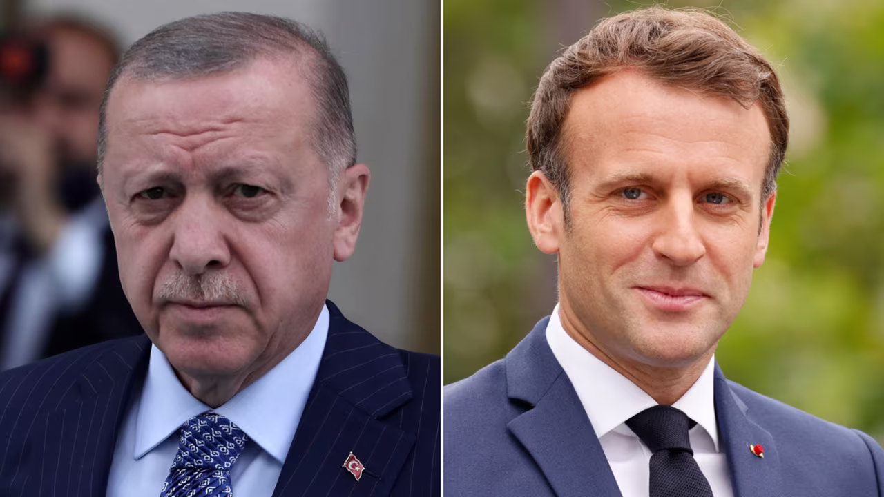Turkish President Recep Tayyip Erdogan, left, and French President Emmanuel Macron.