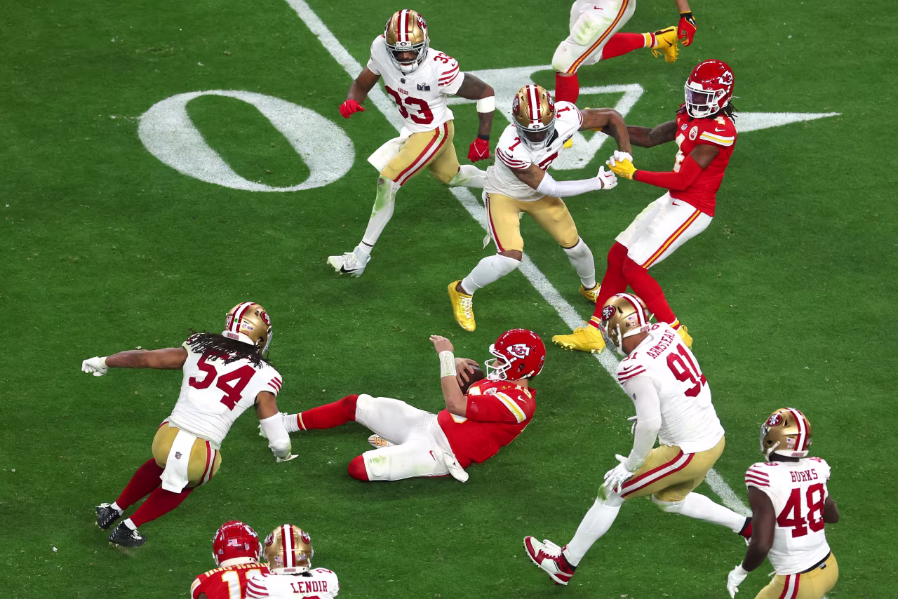 Patrick Mahomes runs for a first down in overtime.