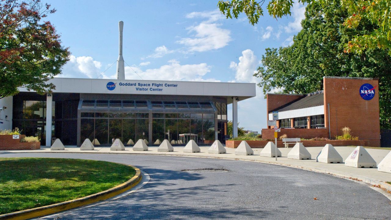 3B48H4G Oct. 1, 2013 - Greenbelt, Maryland, USA - There are no tours at the closed Visitors Center at the NASA / Goddard Space Flight Center in Greenbelt, Maryland on Tuesday, October 1, 2013. NASA had to close the facility due to Congress not passing a funding bill by midnight September 30. (Credit Image: �Ron Sachs/CNP via ZUMA Wire)