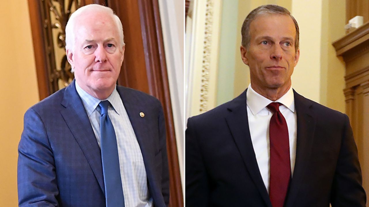 Sen. John Cornyn, left, and Sen. John Thune