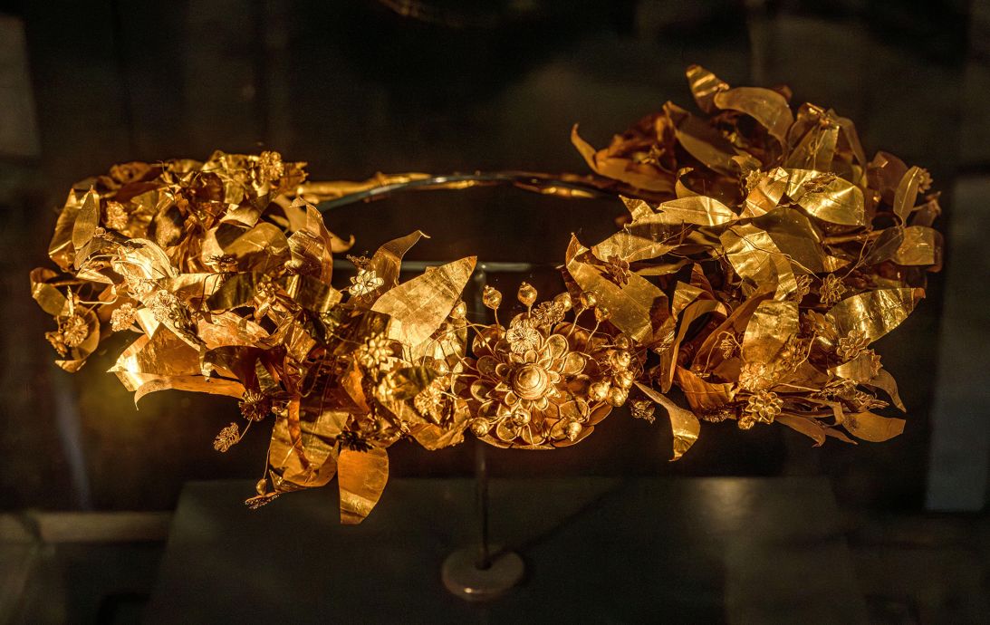 The gold headdress found buried with the Carian Princess.