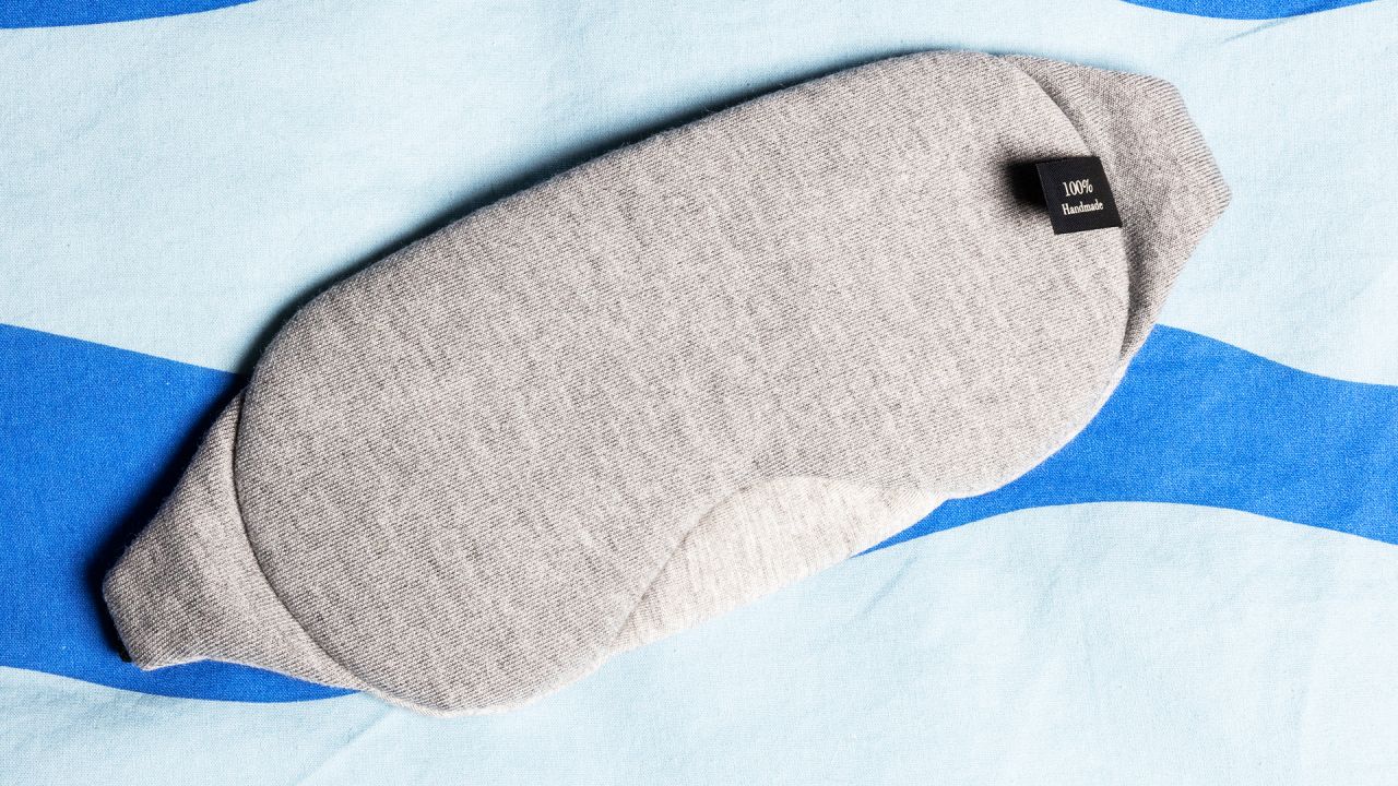 A photo of the Mavogel Sleep Mask