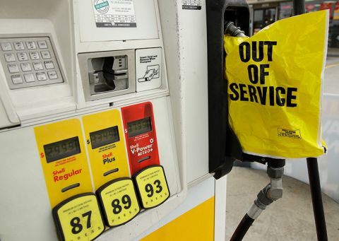 A gasoline station that ran out of gas for sale displays an out of service sign on the pump on Tuesday, May 11, in Atlanta. 