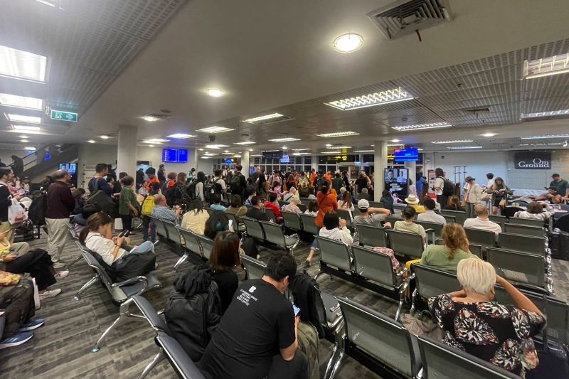 Chiang Mai officials say 2,295 passengers were affected by the February 7 incident.