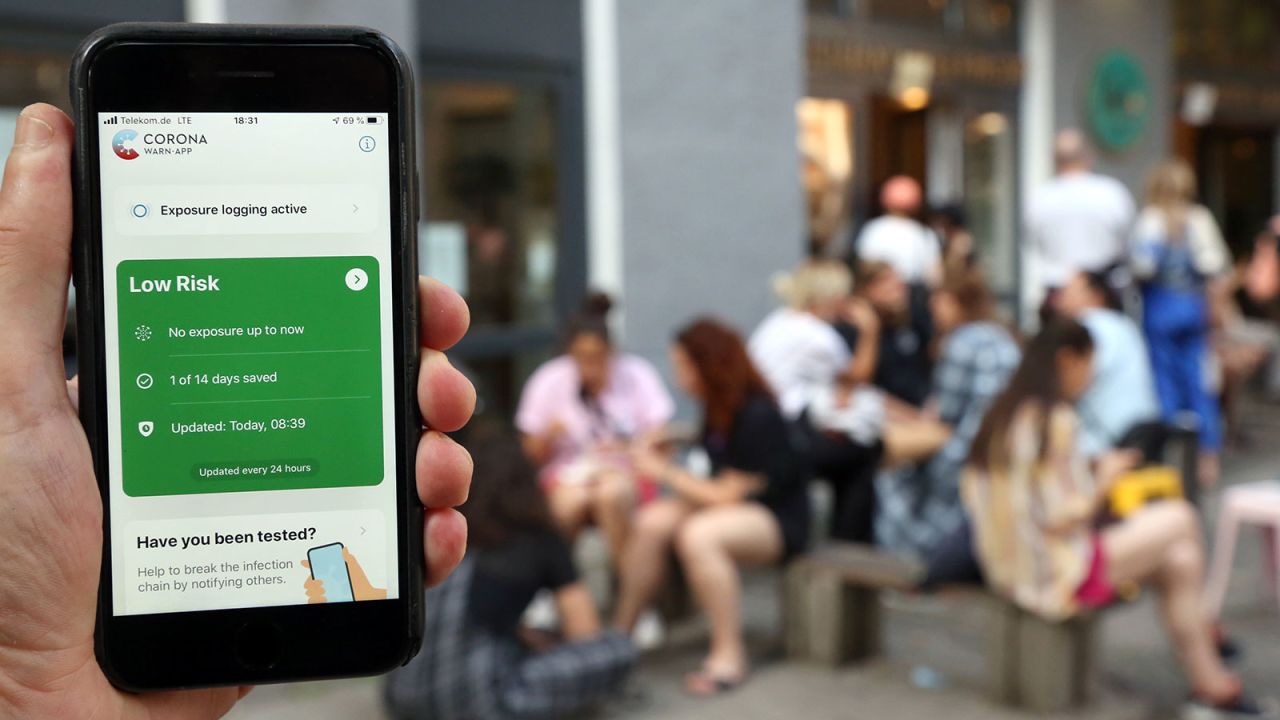 A phone displays the German federal health ministry's Corona-Warn-App software in Berlin on June 17. 