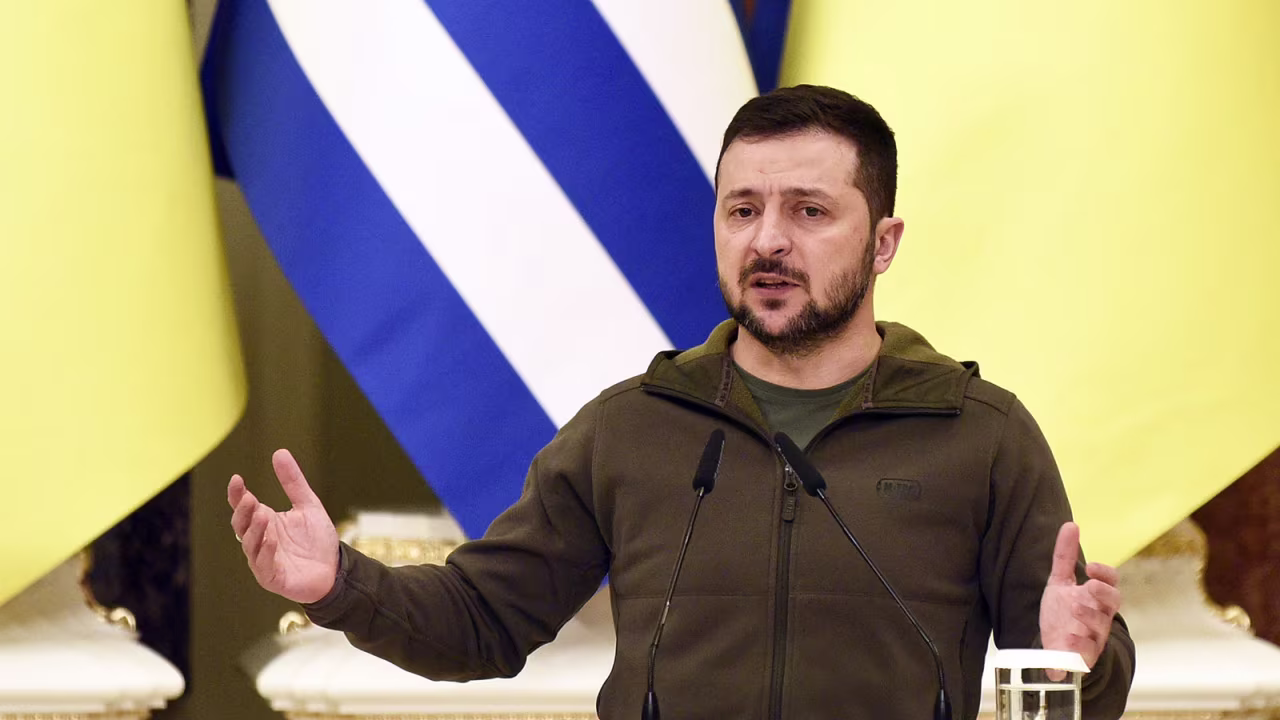 Ukrainian President Volodymyr Zelensky speaks in Kyiv, Ukraine, on November 3. 