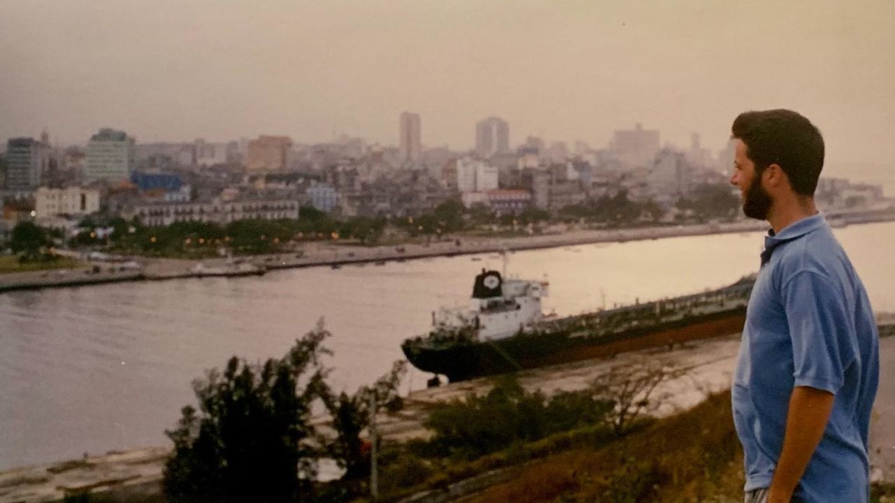 Patrick Oppmann in Havana in 1998.