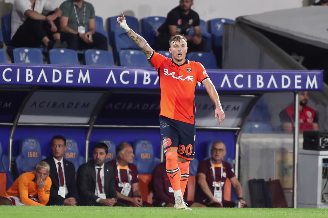 Eden Karzev of Istanbul Basaksehir gestures during the Turkish Super League match between Basaksehir and Galatasaray at Basaksehir Fatih Terim Stadyumu on September 23, in Istanbul, Turkey. 