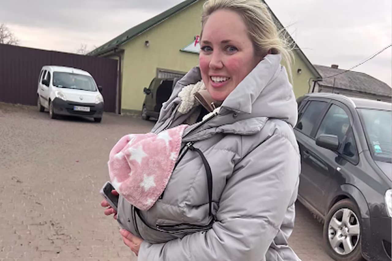 Jessie Boeckmann crossed from Ukraine into Poland on foot with her newborn.