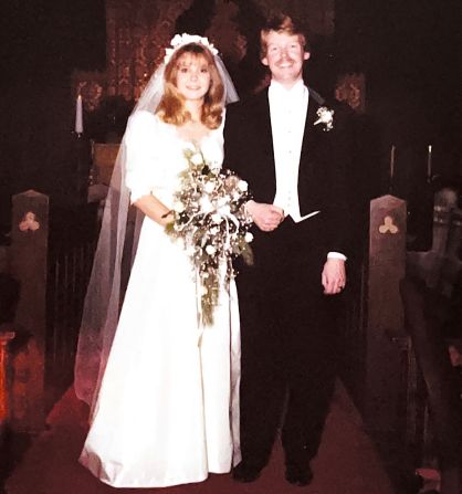<strong>An American wedding</strong>: The two got married in Virginia on December 28, 1982. They lived in the UK for two years, and later moved to to the US.
