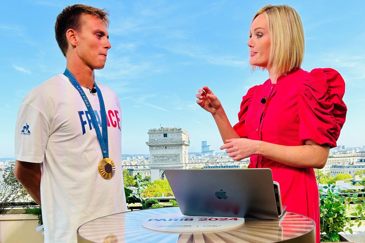 Tahitian surfer Kauli Vaast speaks with CNN’s Amanda Davies. 