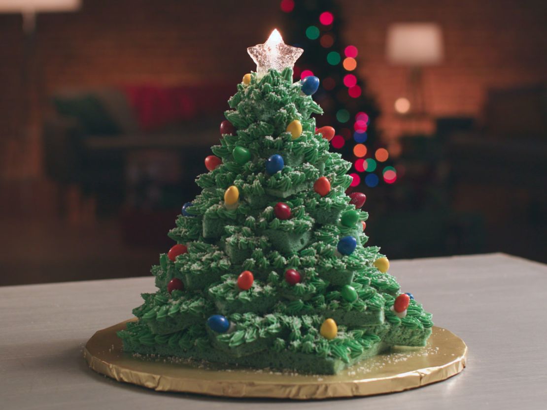 5227911_FN_Holiday-2018_Christmas-Tree-Cake-_4X3.jpg