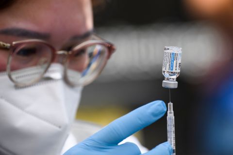A dose of the Johnson & Johnson Covid-19 vaccine is prepared at a mobile vaccination clinic in Los Angeles on August 7.