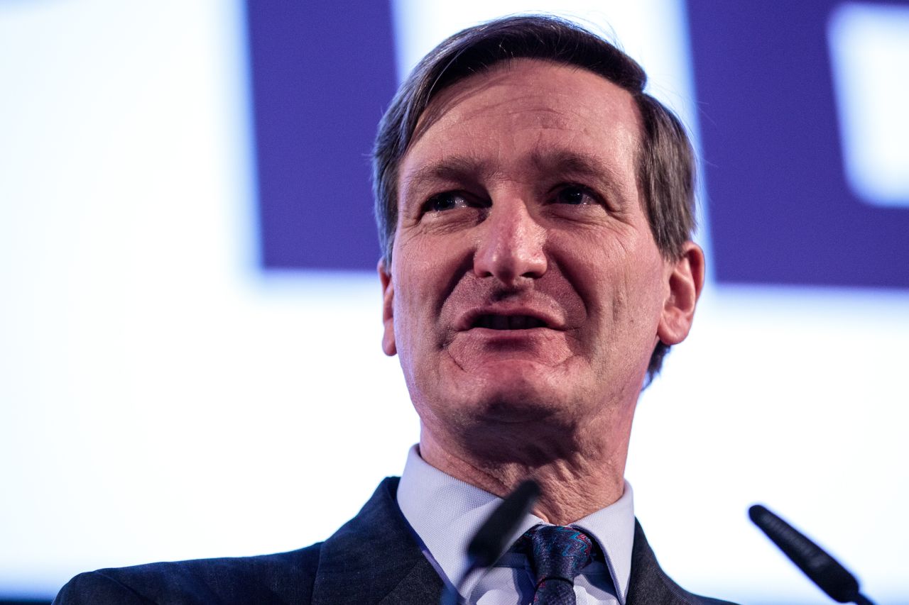 Former Attorney General Dominic Grieve says he thinks there are “sufficient numbers” of MPs to pass the bill against a no-deal Brexit. 