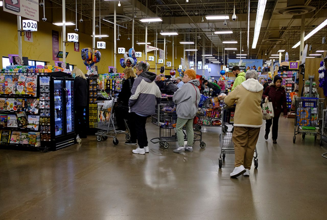  A ine forms in a Kroger store tin Bloomington, Indiana on March 16.