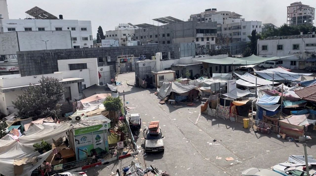 Al Shifa hospital during the Israeli ground operation around the hospital in Gaza on November 12. 