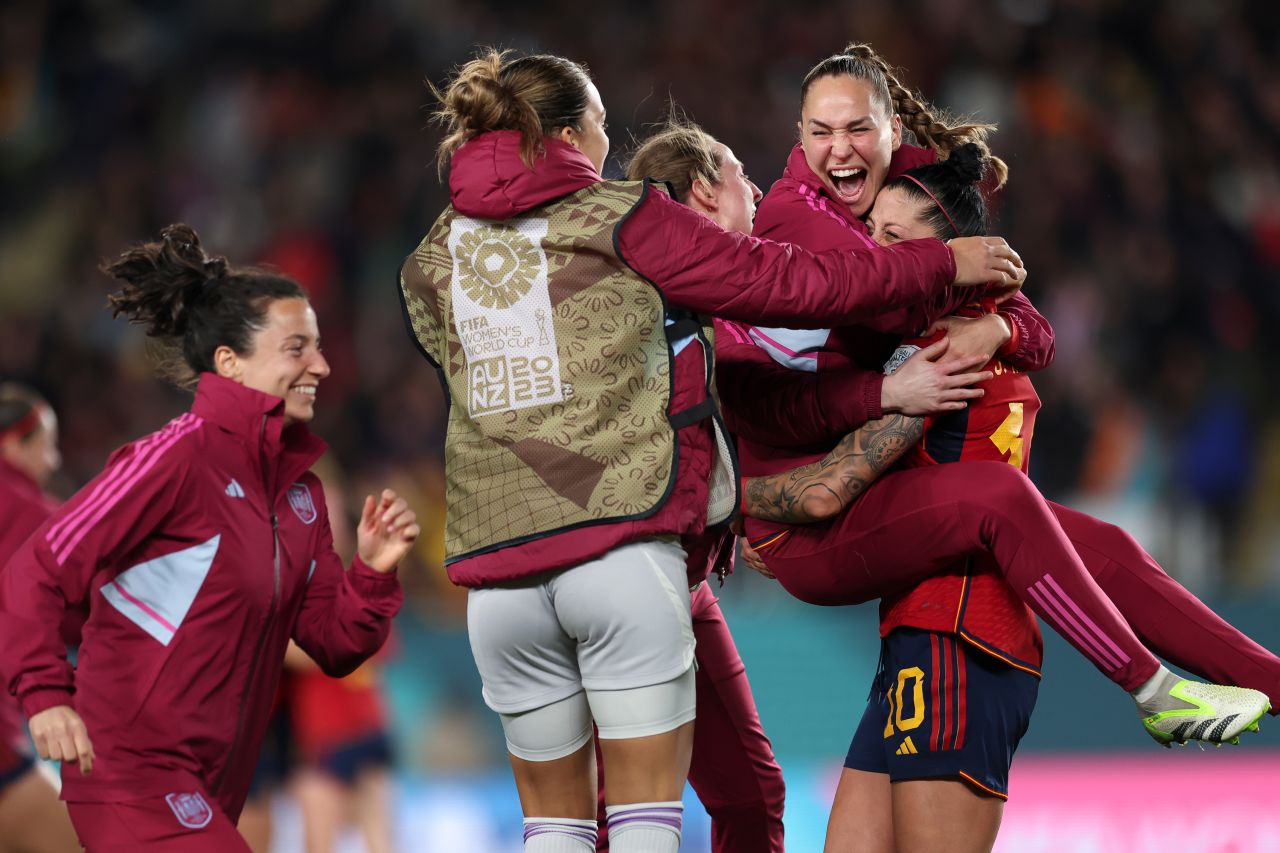 Irene Guerrero and Jennifer Hermoso of Spain react after defeating Sweden at Eden Park on August 15, in Auckland, New Zealand.