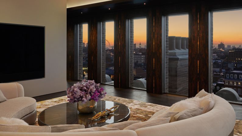 <strong>360-degree views: </strong>The penthouse offers wraparound views of the London skyline.